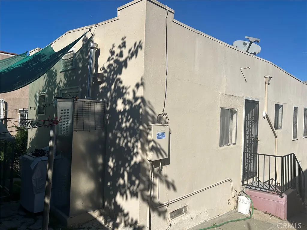 2500 Ganahl, Los Angeles, California 90033 home-pic-5