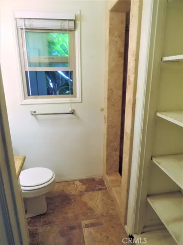 666 Glenneyre Street, Laguna Beach, California 92651