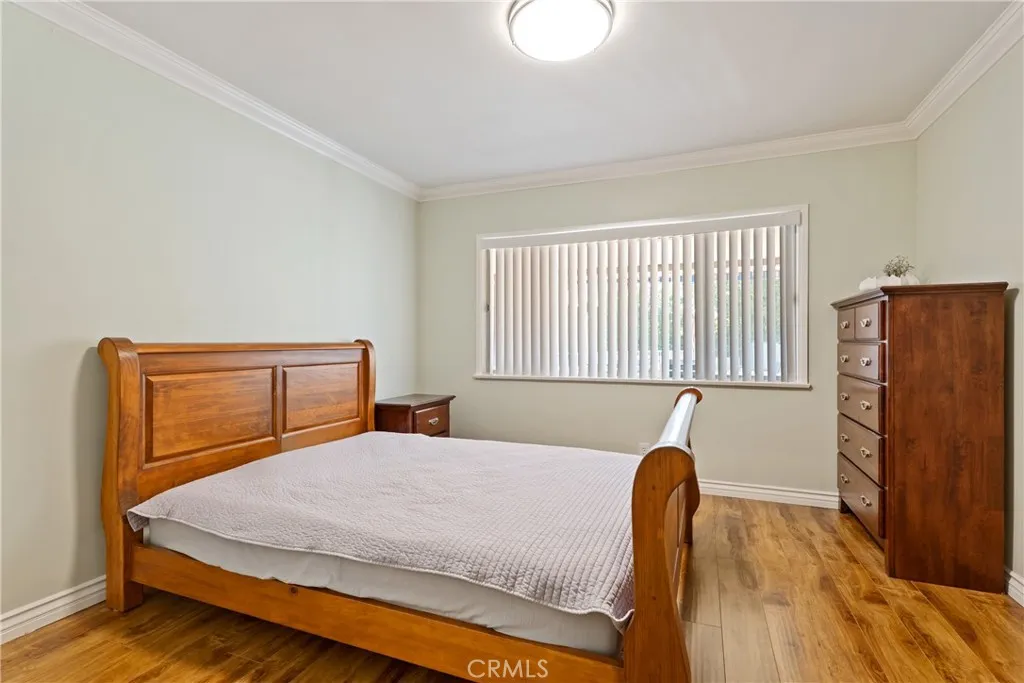 2204 San Gorgonio Road, La Canada Flintridge, California 91011 home-pic-23
