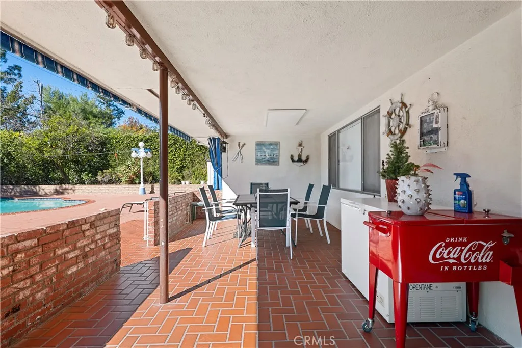 2204 San Gorgonio Road, La Canada Flintridge, California 91011 home-pic-31