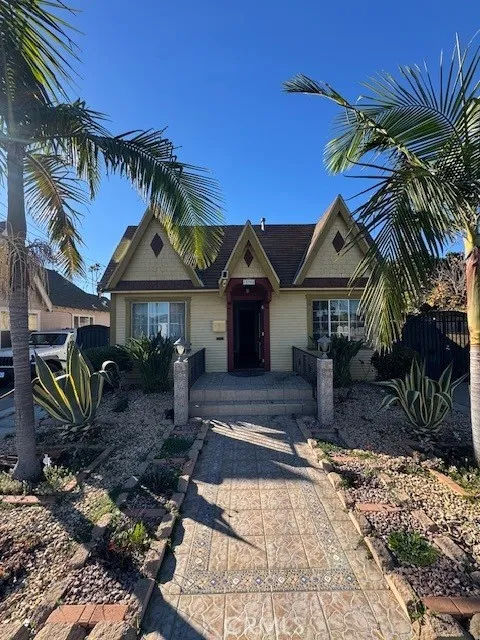 15905 S Menlo, Gardena, California 90247 home-pic-1