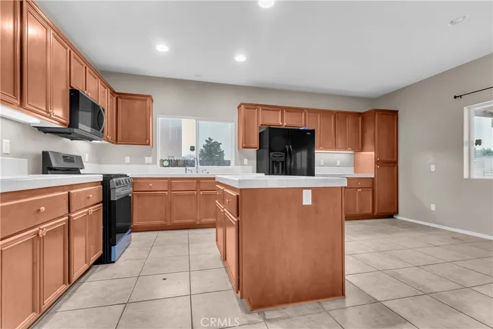 14625 Adobe Place, Victorville, California 92394