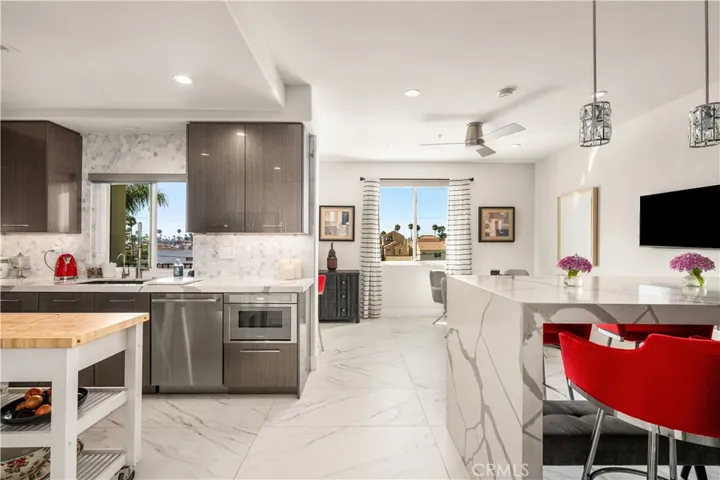 New modern kitchen!