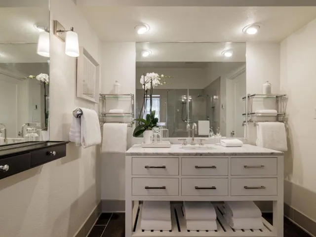 730 Mora Drive, Los Altos, California 94024