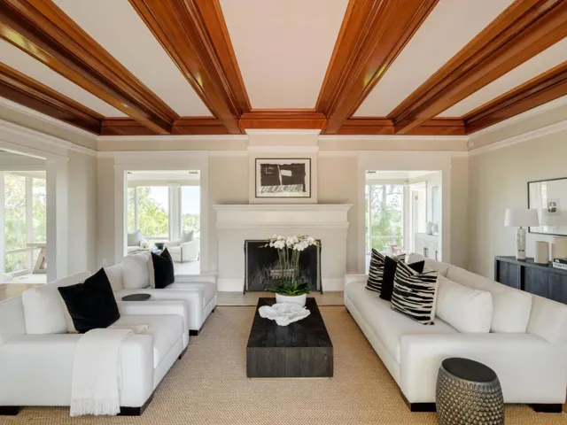 730 Mora Drive, Los Altos, California 94024