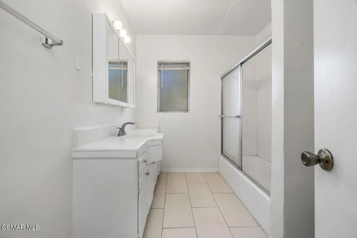 43_11969834_185532_185532-EI-135