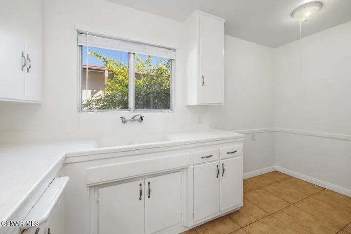 29_11969820_185532_185532-EI-121