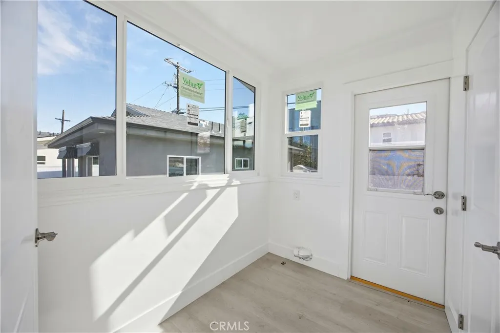 1318 E Garfield, Glendale, California 91205 home-pic-23