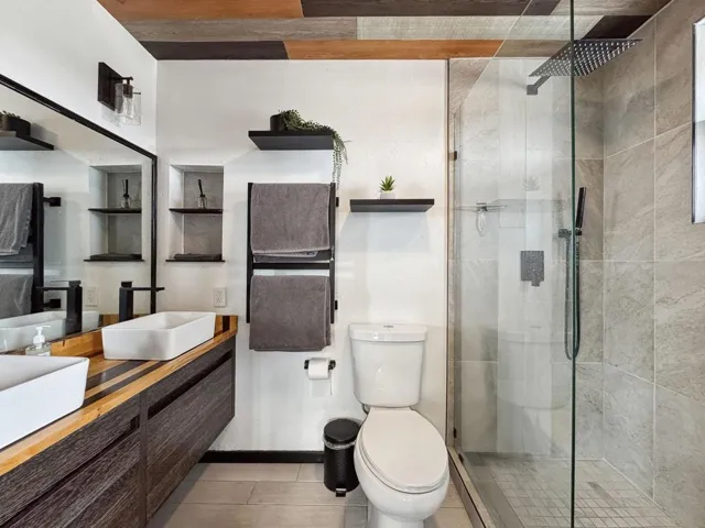 23-web-or-mls-Saratoga St-023
