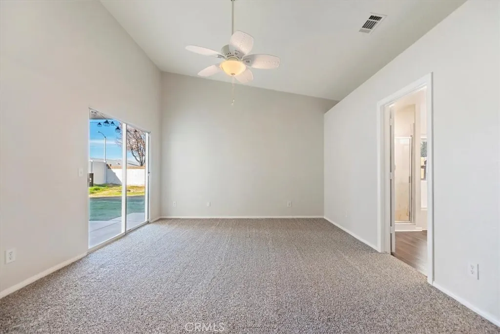 14450 Palo Alto Court, Victorville, California 92392 home-pic-31