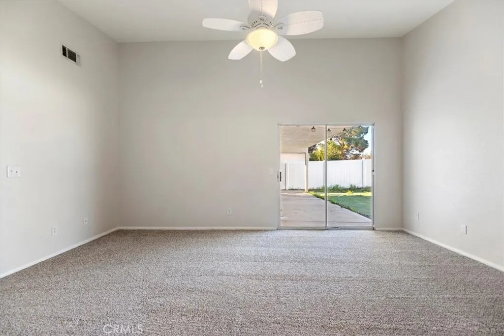 14450 Palo Alto Court, Victorville, California 92392 home-pic-33