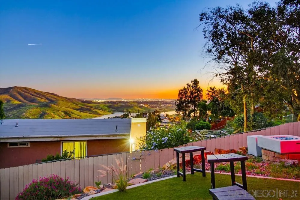 1644 Cuyamaca Ave, Spring Valley, California 91977 home-pic-42