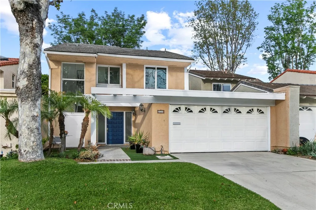 520 Cancha, Newport Beach, California 92660 home-pic-1
