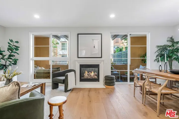 13031 Villosa Place 102, Playa Vista, California 90094