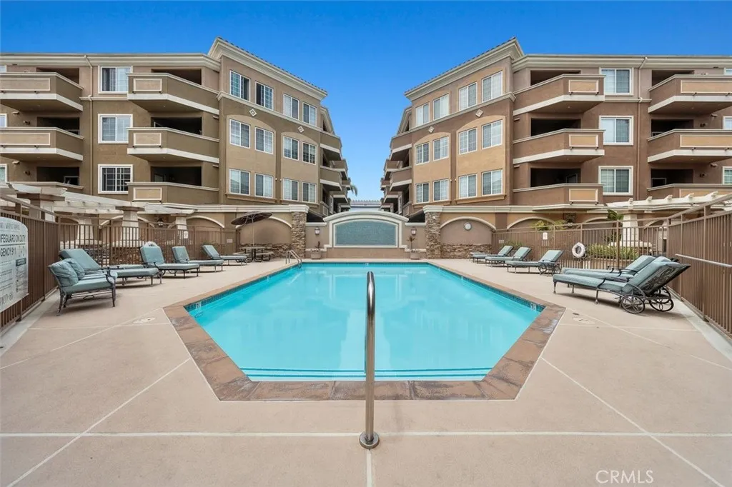 2750 Artesia 240, Redondo Beach, California 90278 home-pic-26