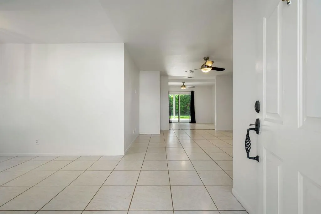 51905 Avenida Velasco, La Quinta, California 92253 home-pic-17