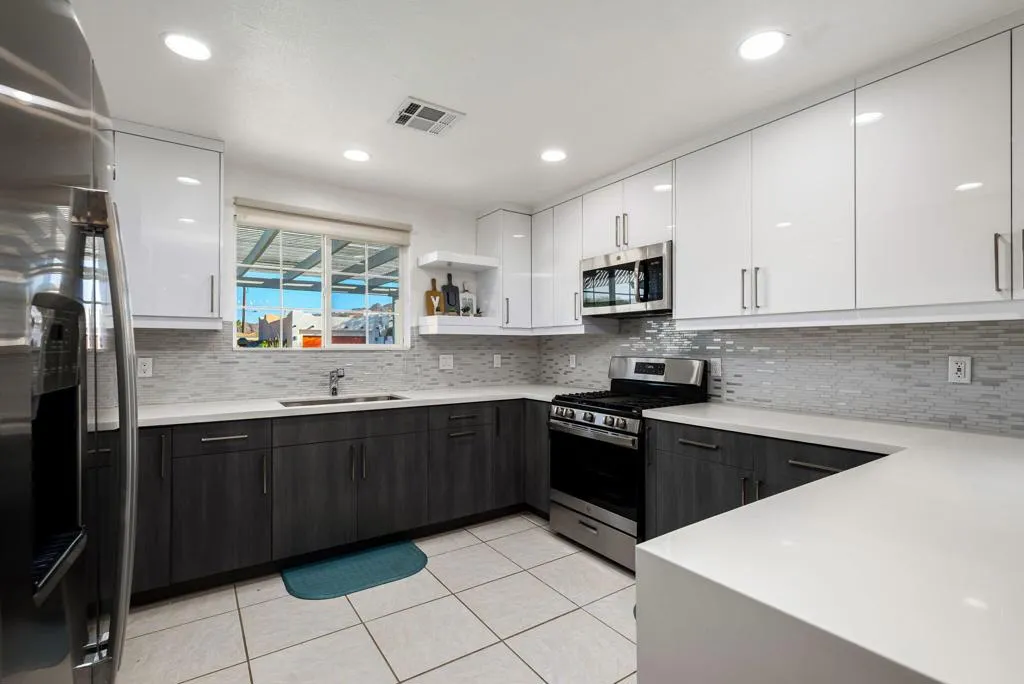 51905 Avenida Velasco, La Quinta, California 92253 home-pic-31