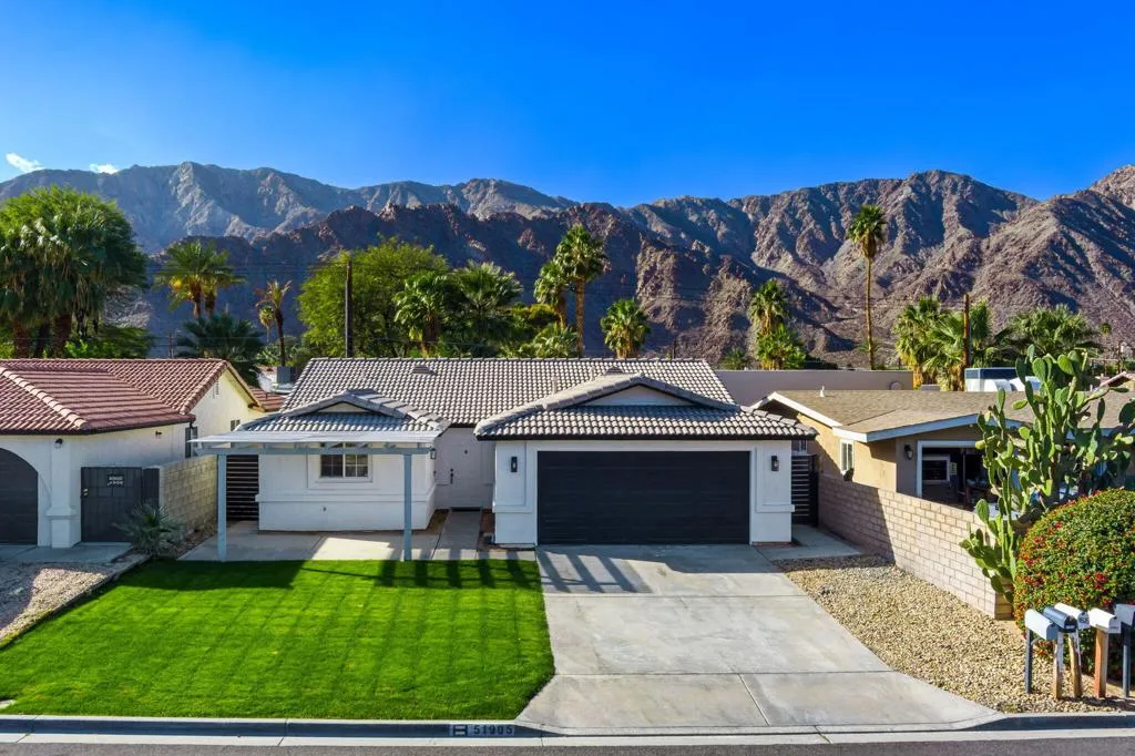 51905 Avenida Velasco, La Quinta, California 92253 home-pic-1
