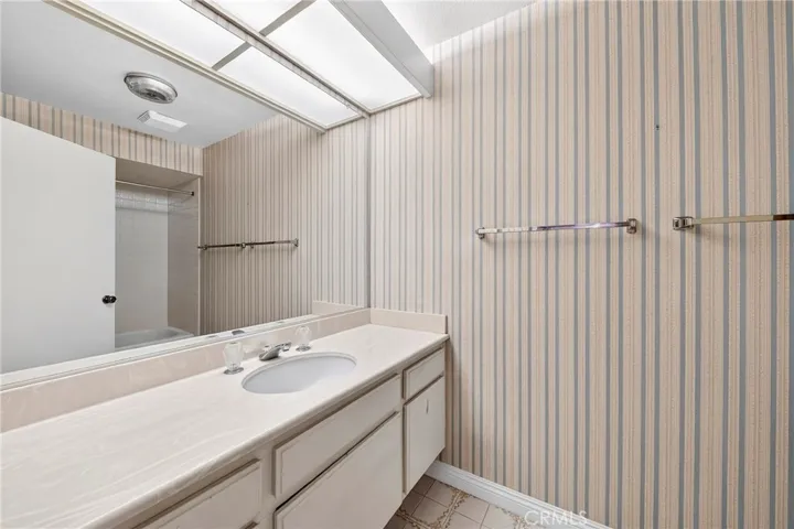 4210 Via Arbolada 220, Los Angeles, California 90042