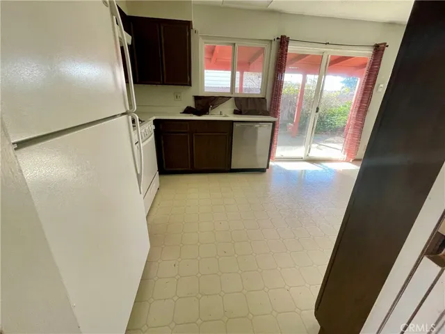 1512 Granada, Yuba City, California 95993