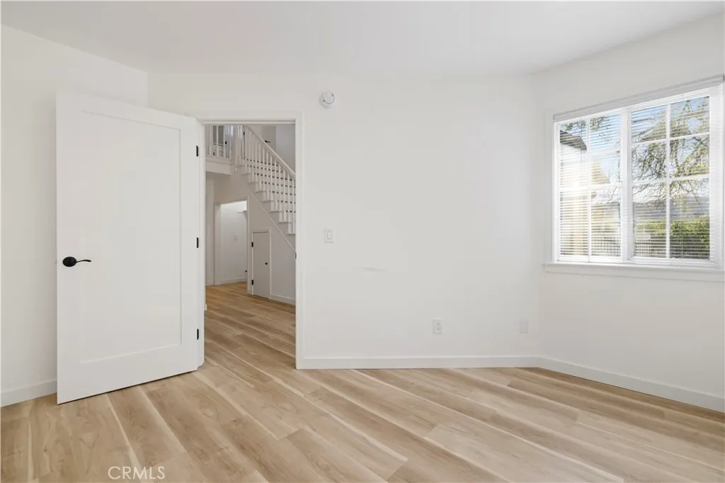 7049 Sunnycrest Trail, Tujunga, California 91042 home-pic-13