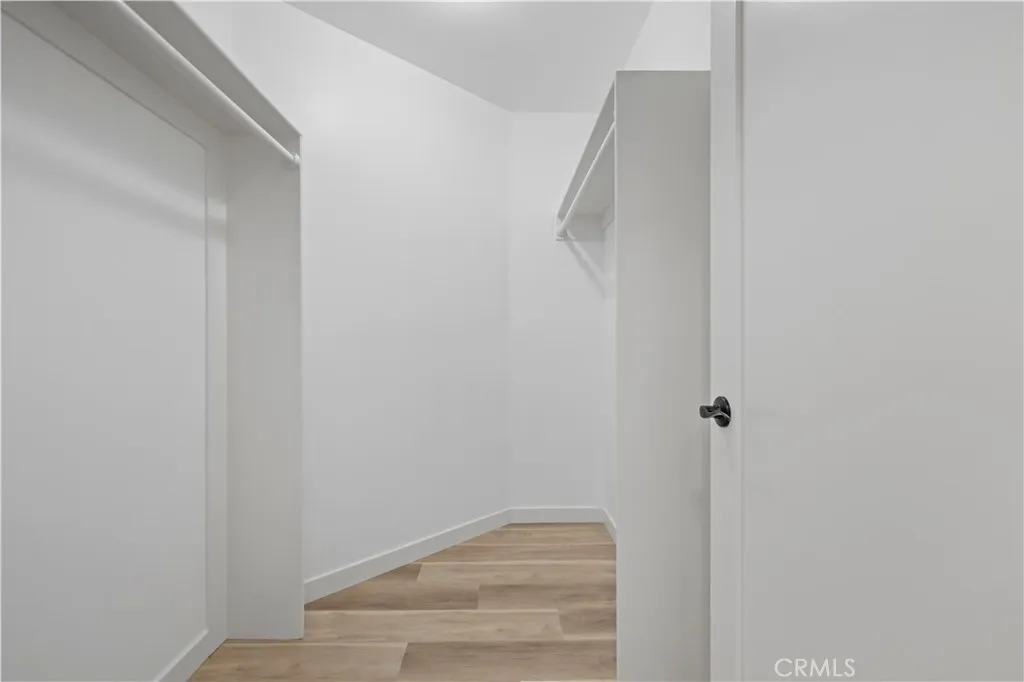 7049 Sunnycrest Trail, Tujunga, California 91042 home-pic-23