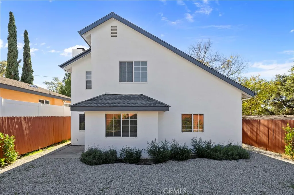 7049 Sunnycrest Trail, Tujunga, California 91042 home-pic-35