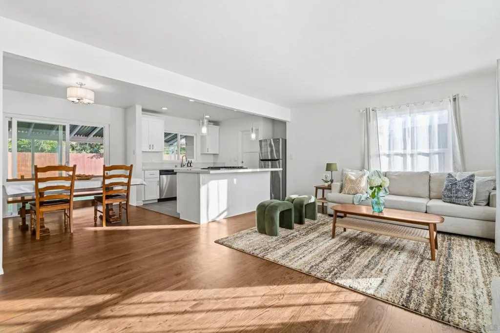 , San Diego, California 92115 home-pic-2