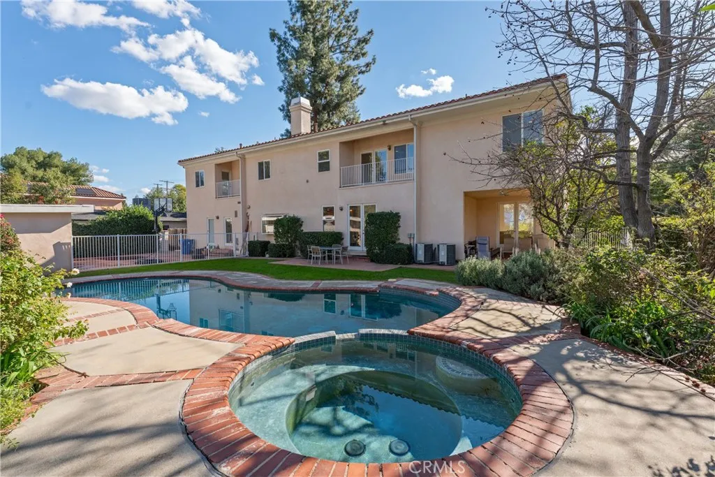 23023 Hatteras Street, Woodland Hills, California 91367 home-pic-39