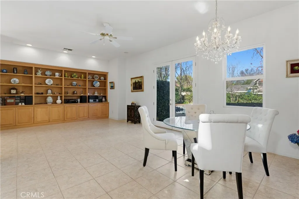 23023 Hatteras Street, Woodland Hills, California 91367 home-pic-9