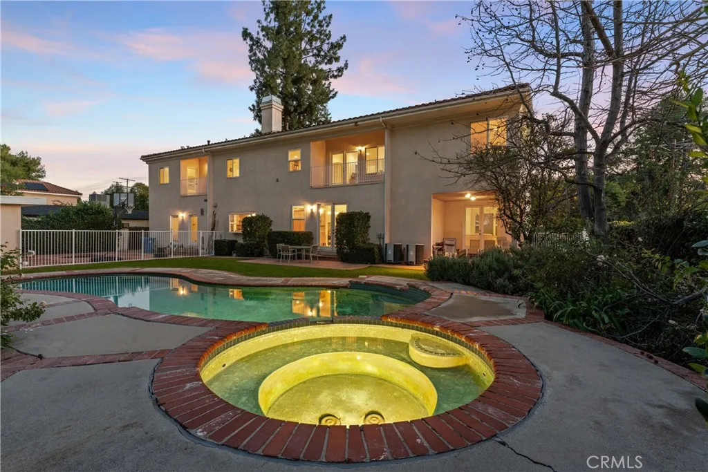 23023 Hatteras Street, Woodland Hills, California 91367 home-pic-43