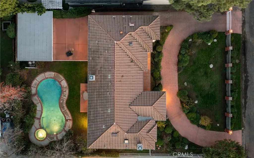 23023 Hatteras Street, Woodland Hills, California 91367 home-pic-44