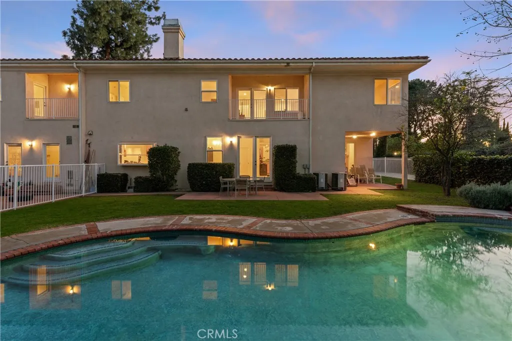 23023 Hatteras Street, Woodland Hills, California 91367 home-pic-42