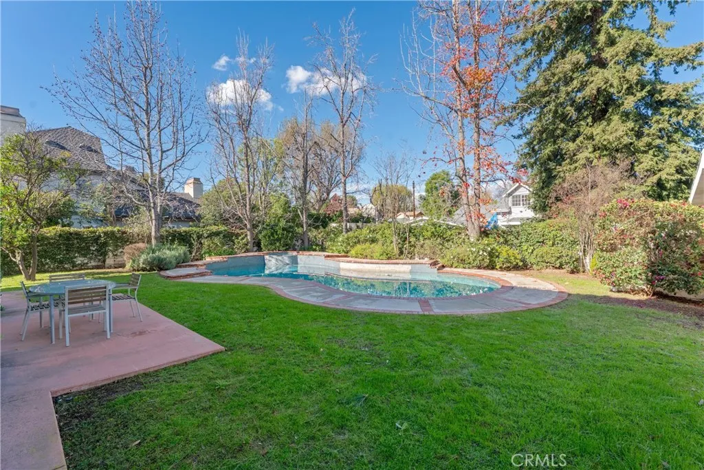 23023 Hatteras Street, Woodland Hills, California 91367 home-pic-36