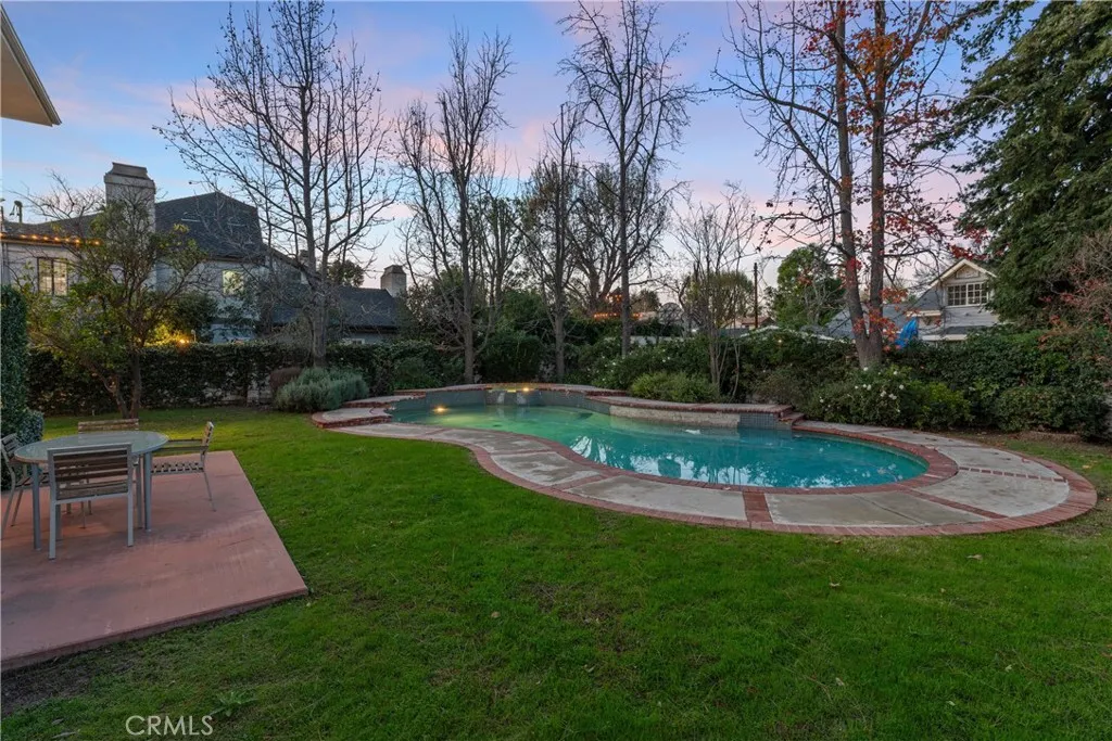 23023 Hatteras Street, Woodland Hills, California 91367 home-pic-41