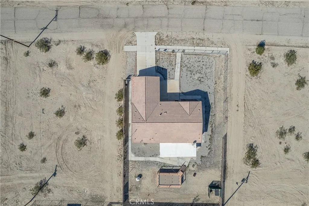 1253 Coral Avenue, Thermal, California 92274 home-pic-6