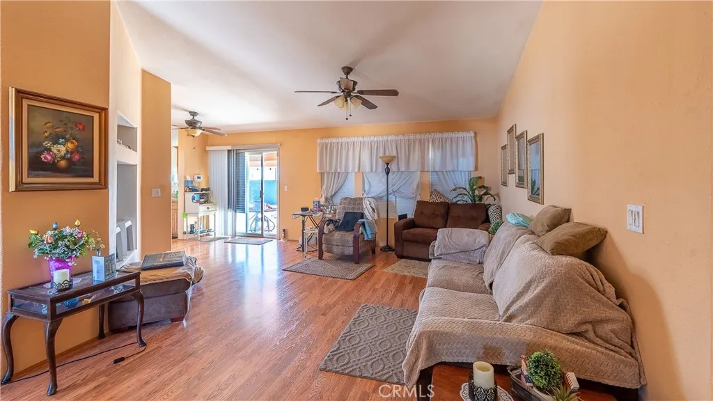 1253 Coral Avenue, Thermal, California 92274 home-pic-22