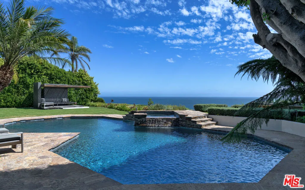 29020 Cliffside Drive, Malibu, California 90265 home-pic-2
