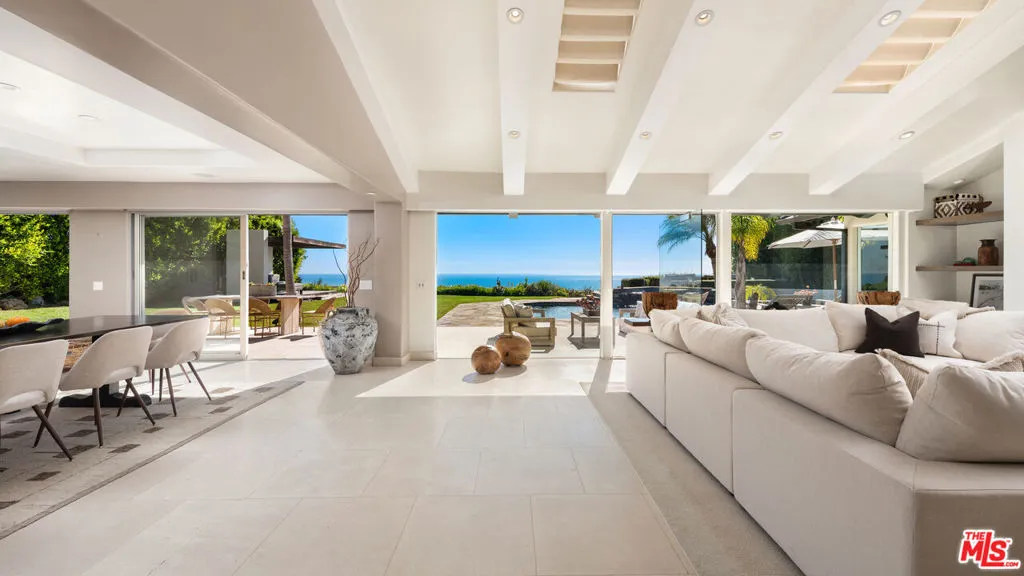 29020 Cliffside Drive, Malibu, California 90265 home-pic-10