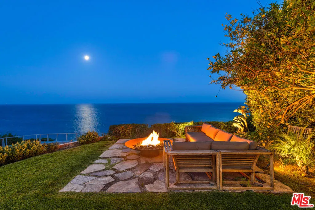 29020 Cliffside Drive, Malibu, California 90265 home-pic-4