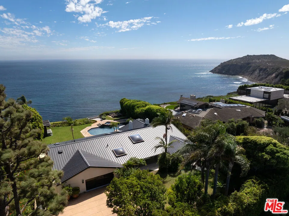 29020 Cliffside Drive, Malibu, California 90265 home-pic-5