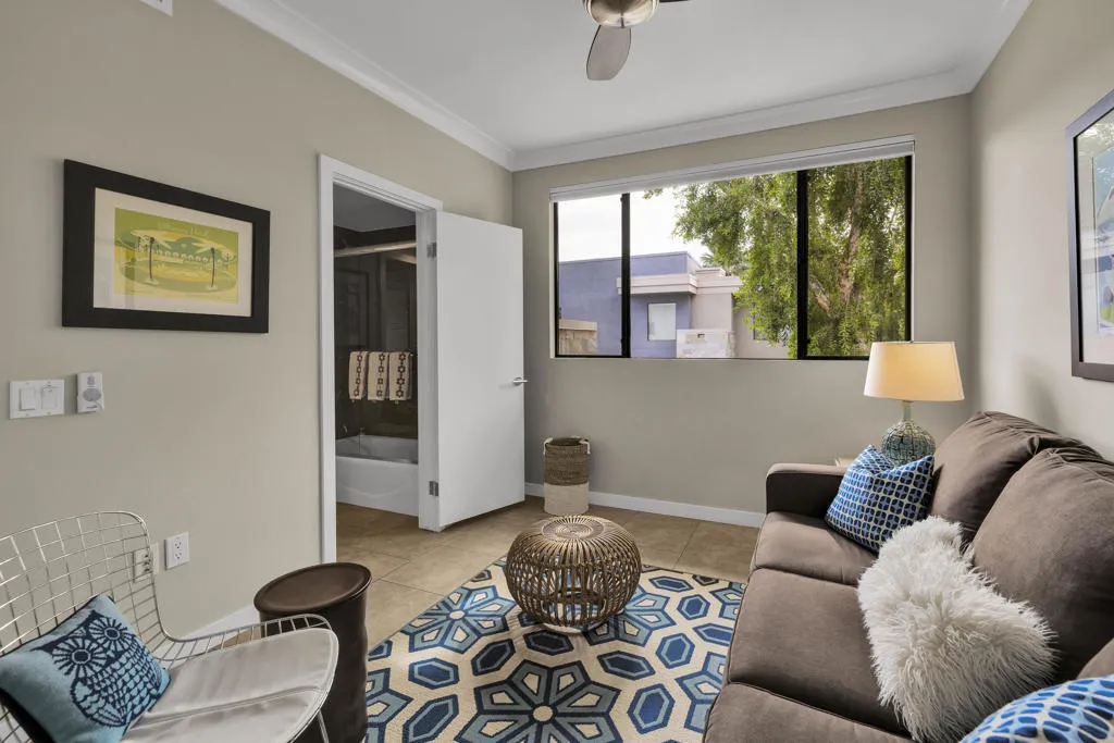 1028 E Palm Canyon Drive 207, Palm Springs, California 92264 home-pic-23