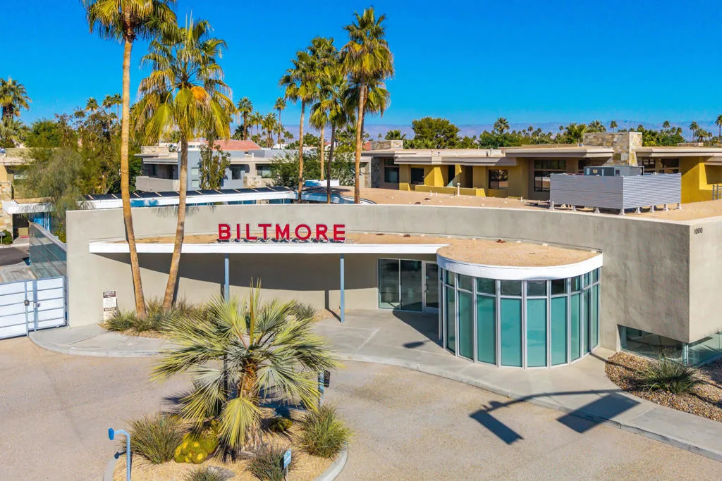 1028 E Palm Canyon Drive 207, Palm Springs, California 92264 home-pic-33