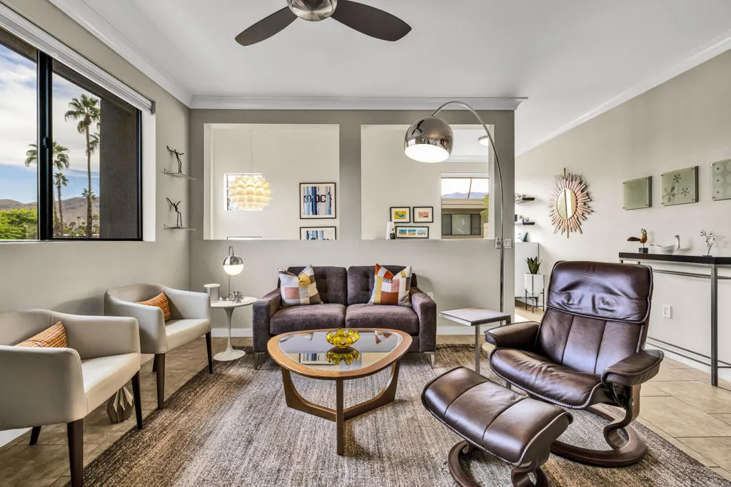 1028 E Palm Canyon Drive 207, Palm Springs, California 92264 home-pic-6