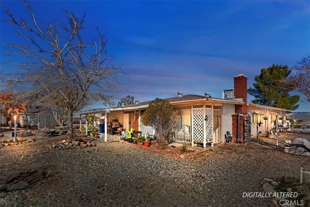 15873 La Paz Drive, Victorville, California 92395 home-pic-43