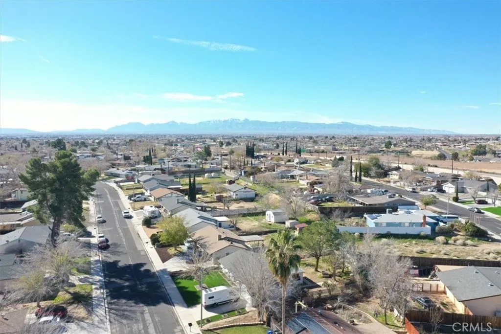 15873 La Paz Drive, Victorville, California 92395 home-pic-38