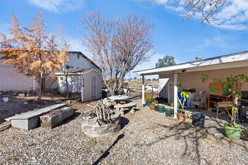 15873 La Paz Drive, Victorville, California 92395 home-pic-30
