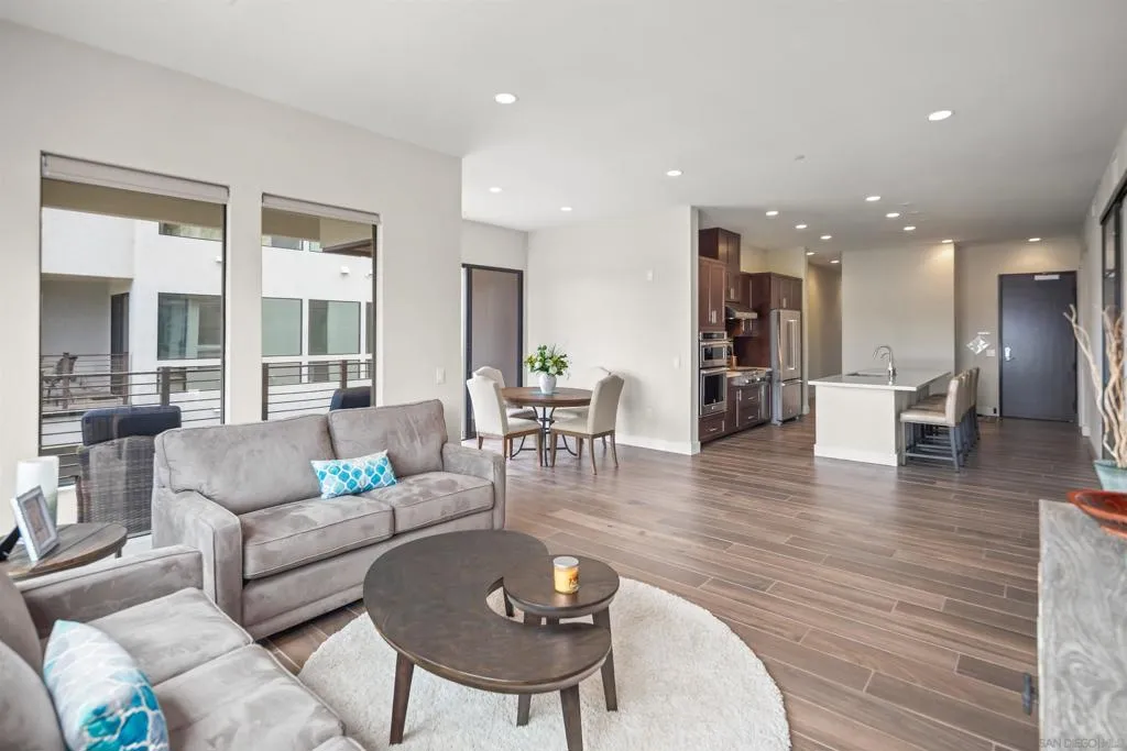 8573 Aspect Drive, San Diego, California 92108 home-pic-13