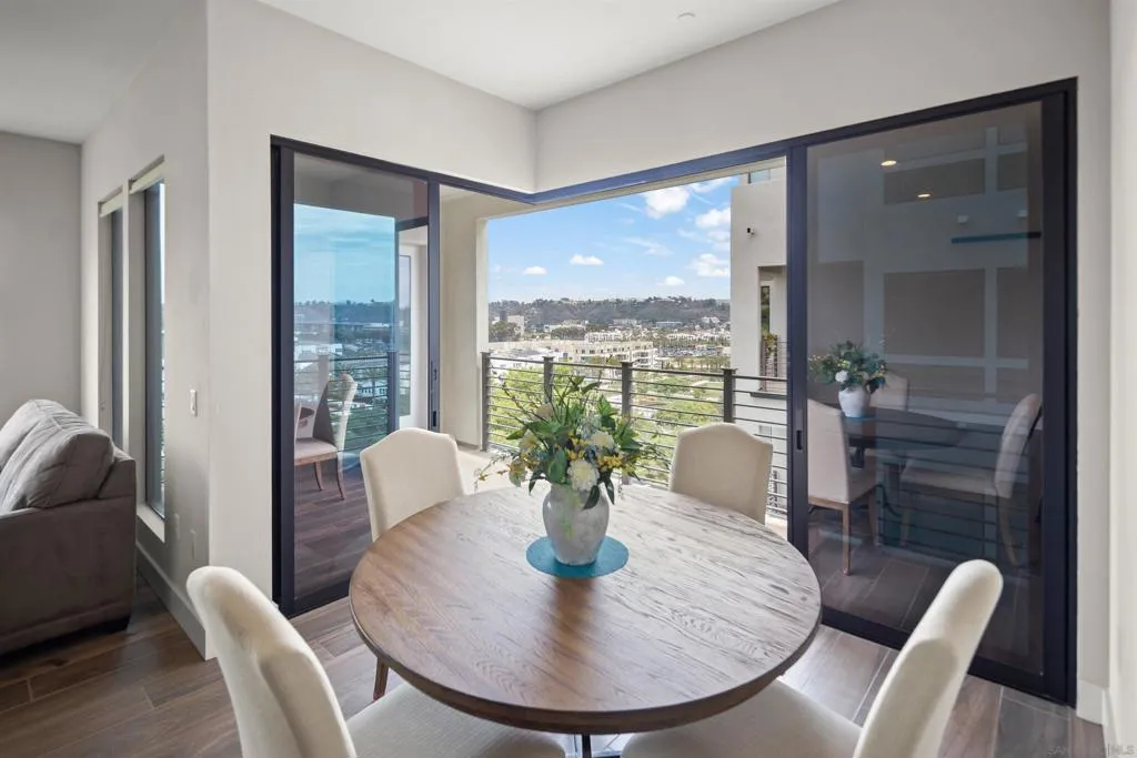 8573 Aspect Drive, San Diego, California 92108 home-pic-9