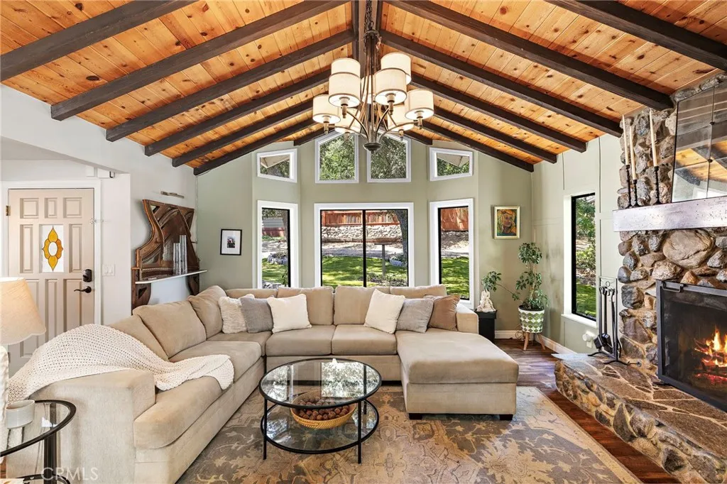 20462 Pine Road, Trabuco Canyon, California 92679 home-pic-10
